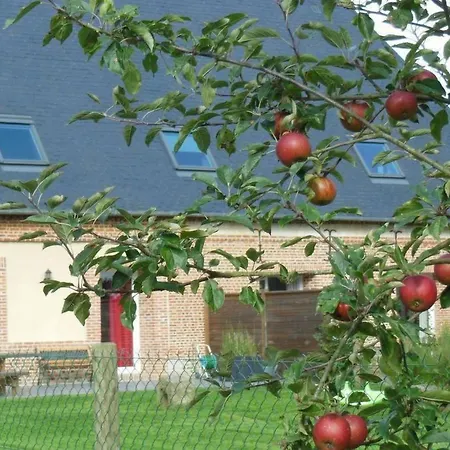 Fuer Acht Personen By Interhome